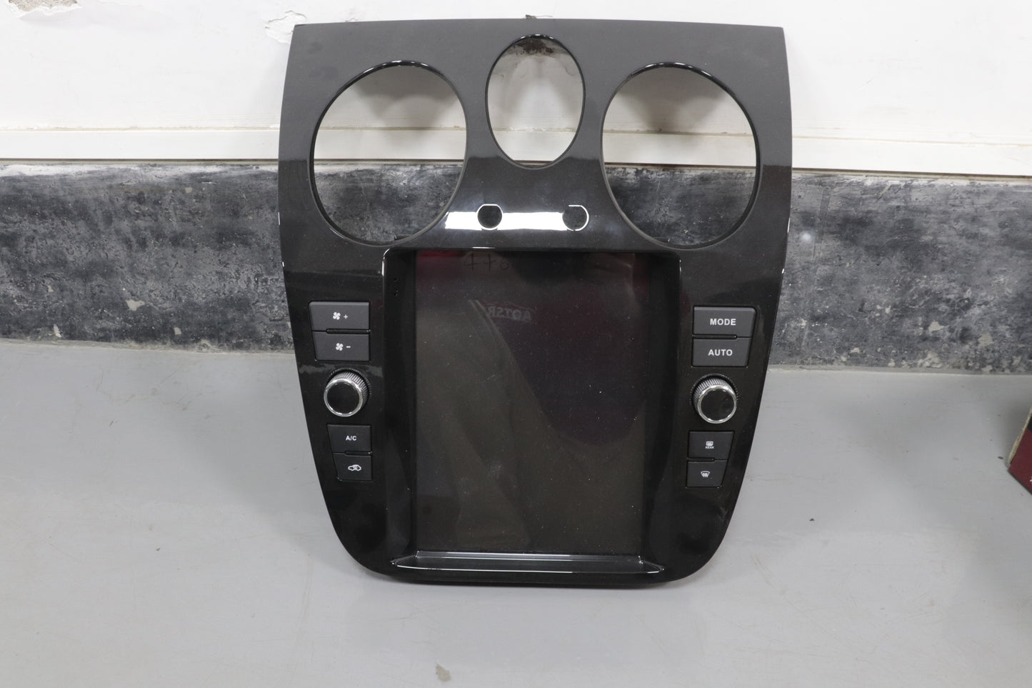 9.7 Inch Android 13.0 For Bentley Bentayga Audio Radio Receiver Stereo Multimedia Player Head Unit